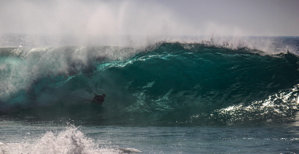 Nazaré Makes The News Again